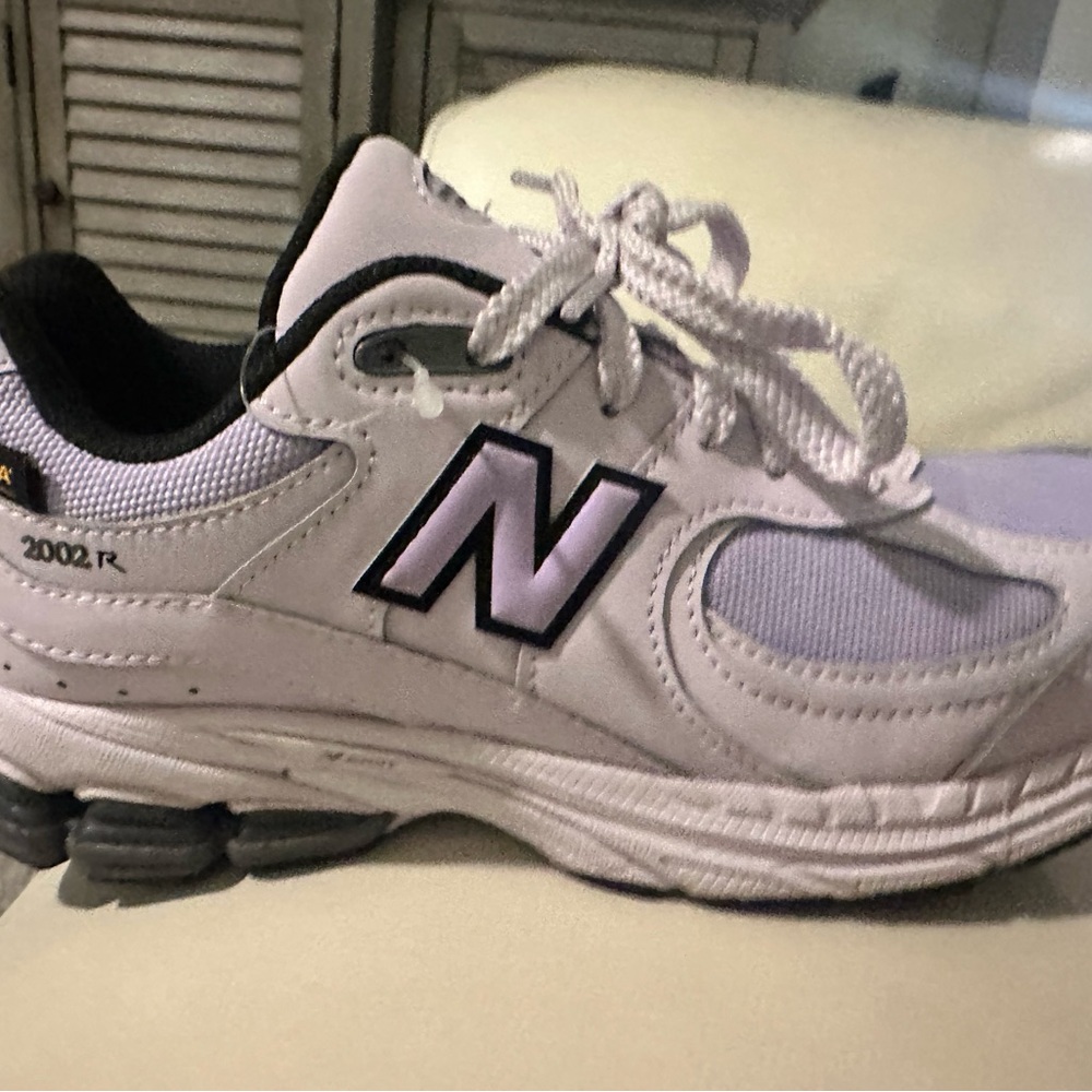 New Balance White and Gray Athletic Shoes
